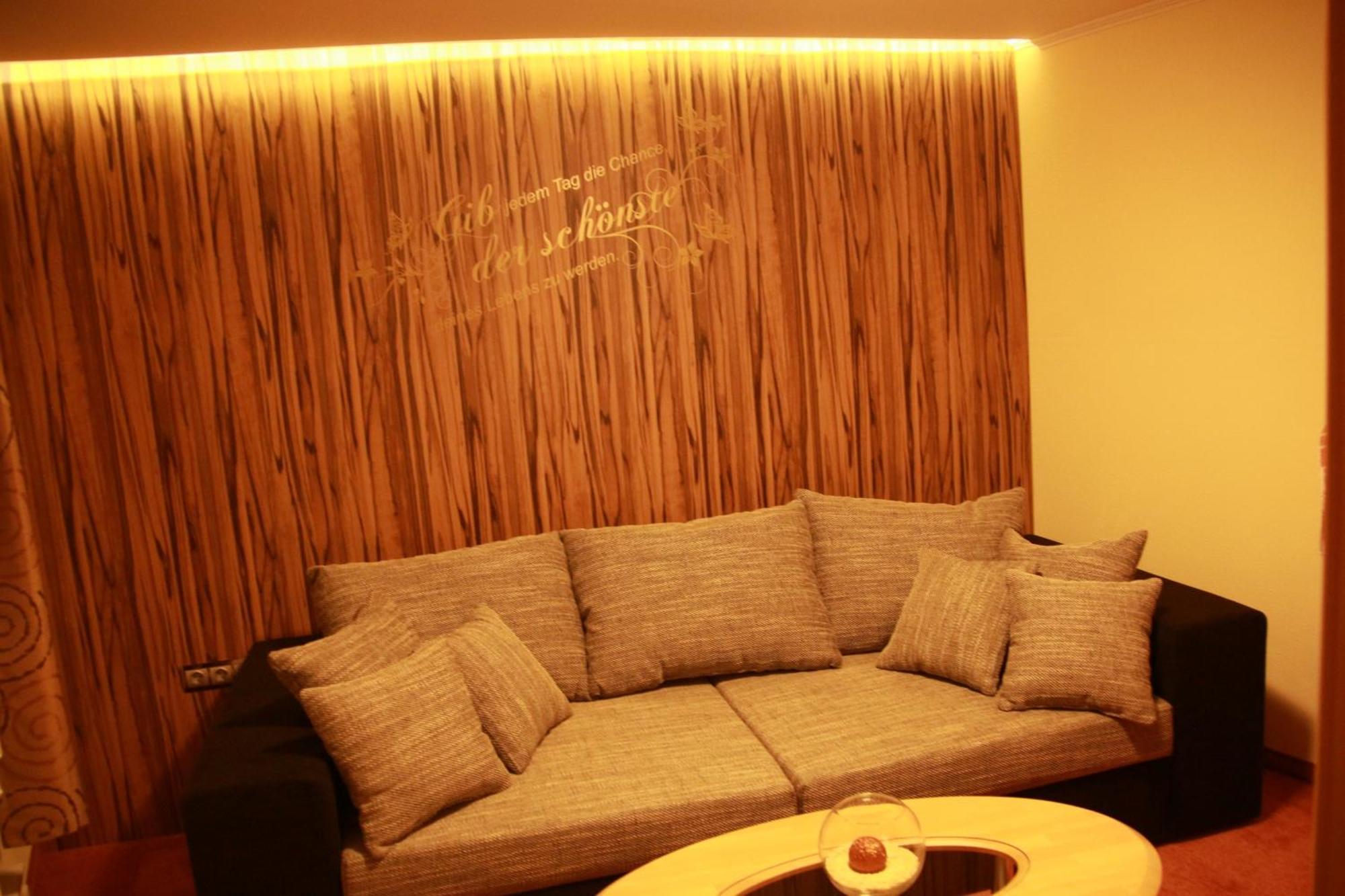 Haus Kartoner Hotel Schladming Room photo